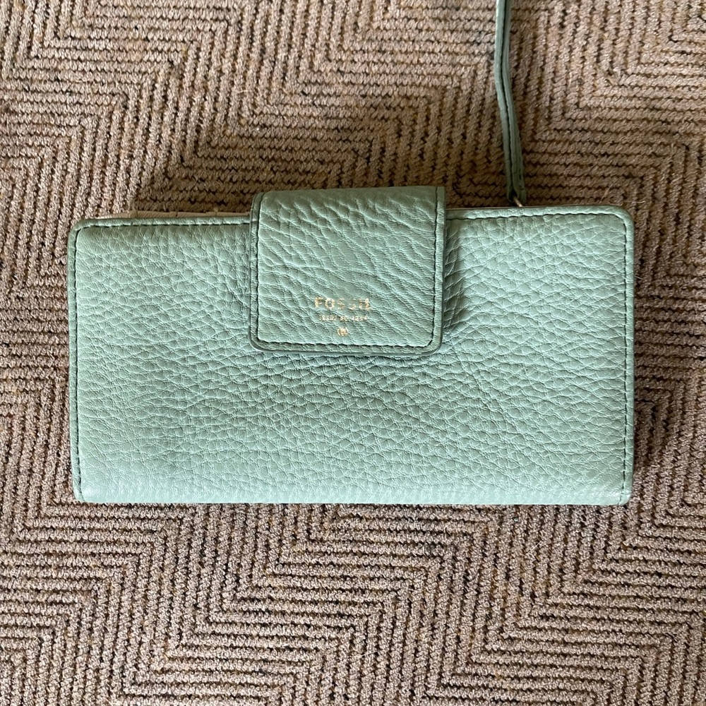 Fossil Wallet
